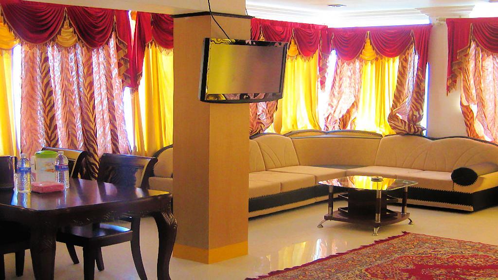 Hotel Sri Saravana Rāmeswaram 外观 照片